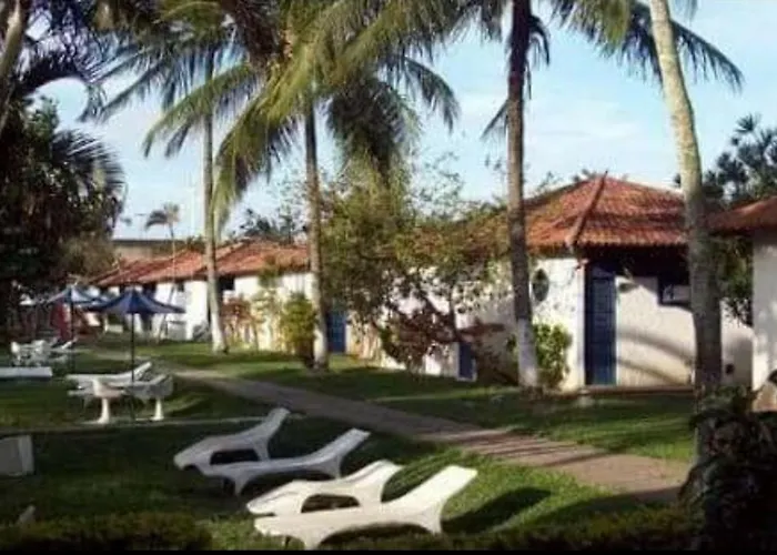 Aluguel de Flats condomínio Bangalô em Cabo Frio - BLOCO 15 APT 103